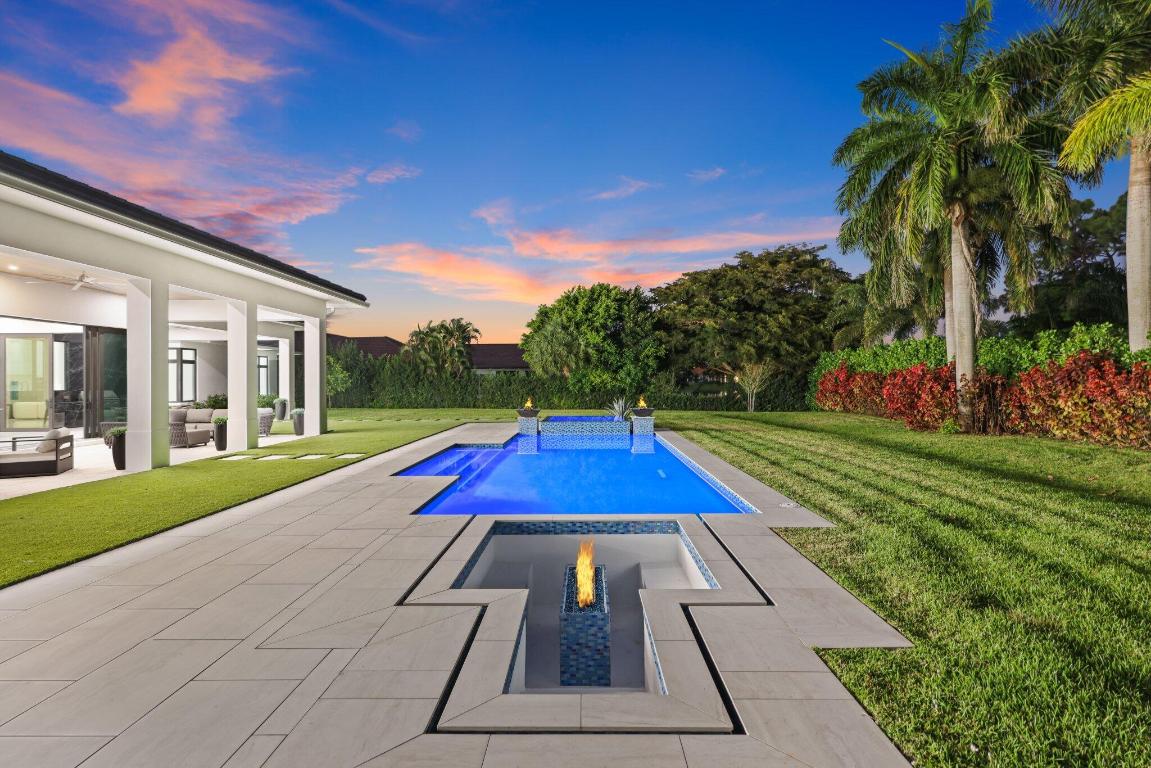 LONG LAKE ESTATES 1 AS - Residential