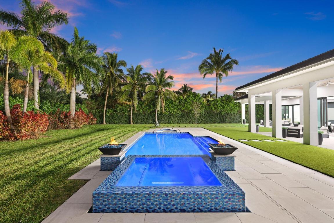 LONG LAKE ESTATES 1 AS - Residential