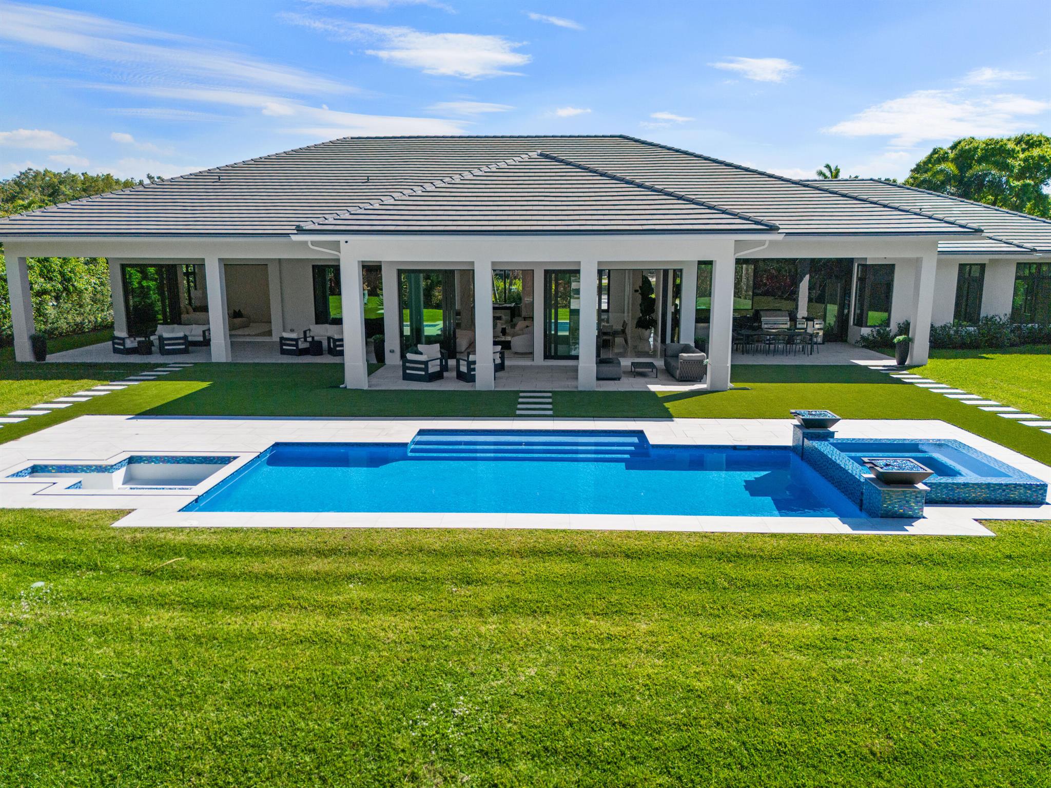 LONG LAKE ESTATES 1 AS - Residential