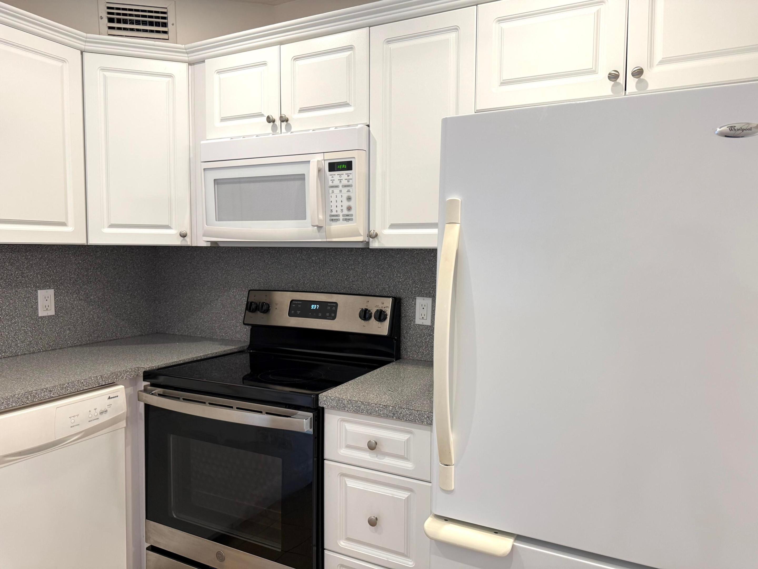 KINGS POINT MONACO CONDOS - Residential Lease