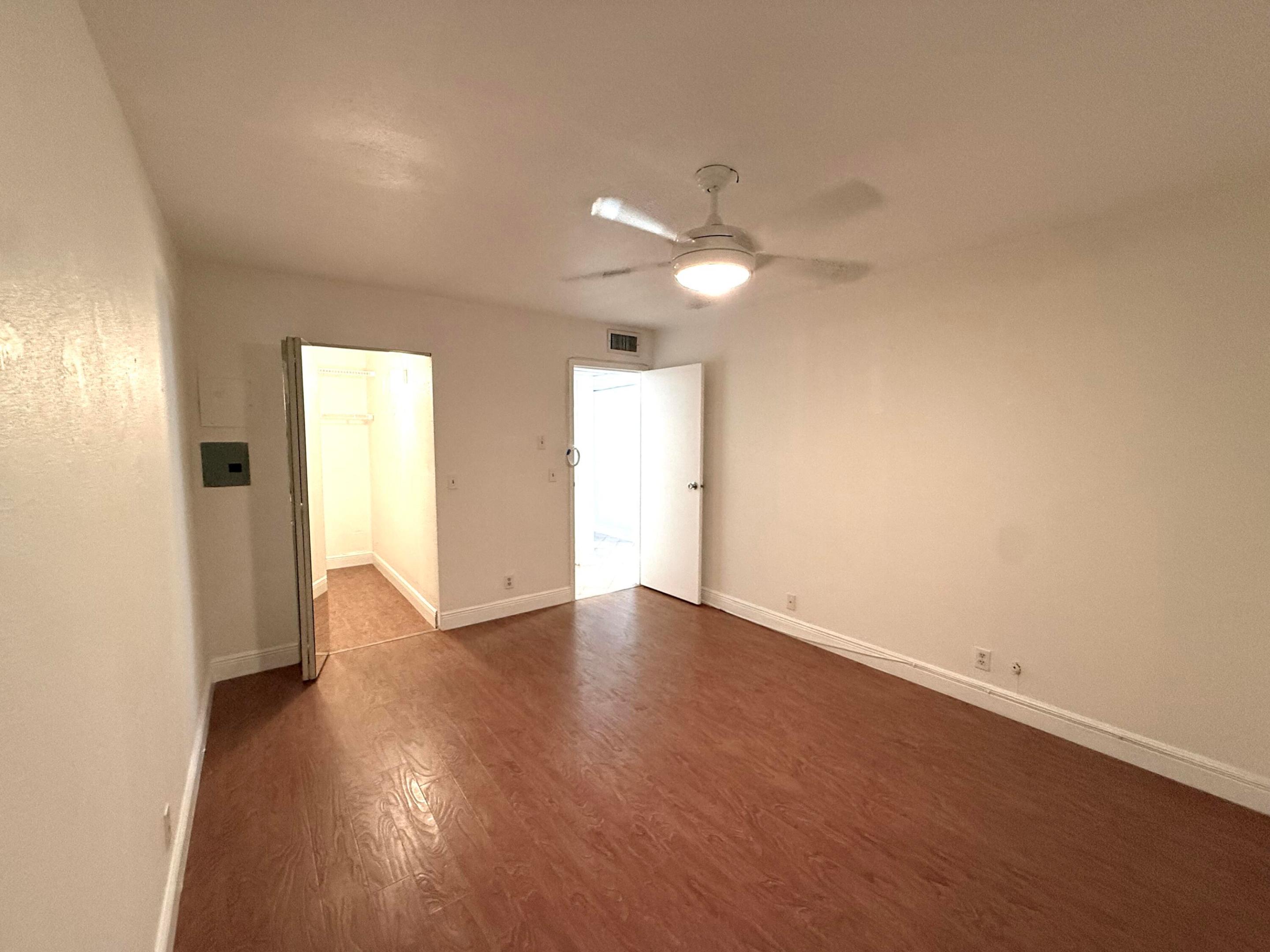 KINGS POINT MONACO CONDOS - Residential Lease