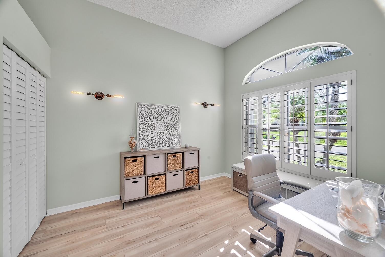 PORT ST LUCIE SECTION  31 - Residential Lease