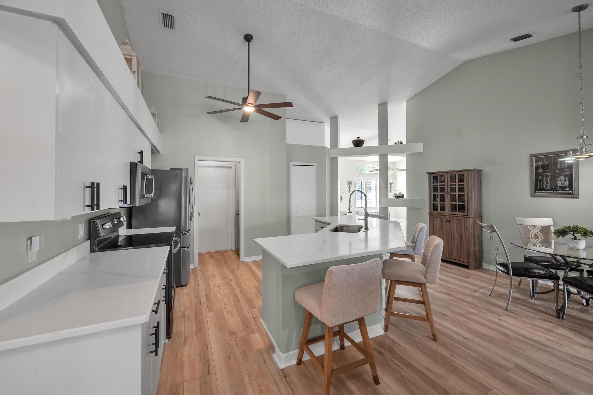 PORT ST LUCIE SECTION  31 - Residential Lease