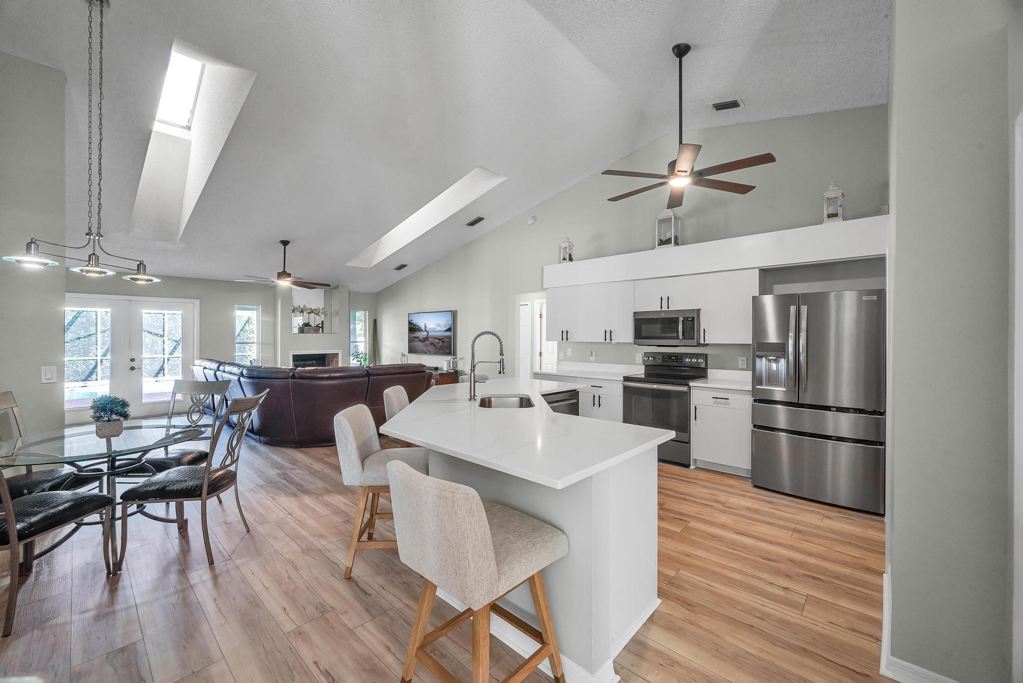 PORT ST LUCIE SECTION  31 - Residential Lease