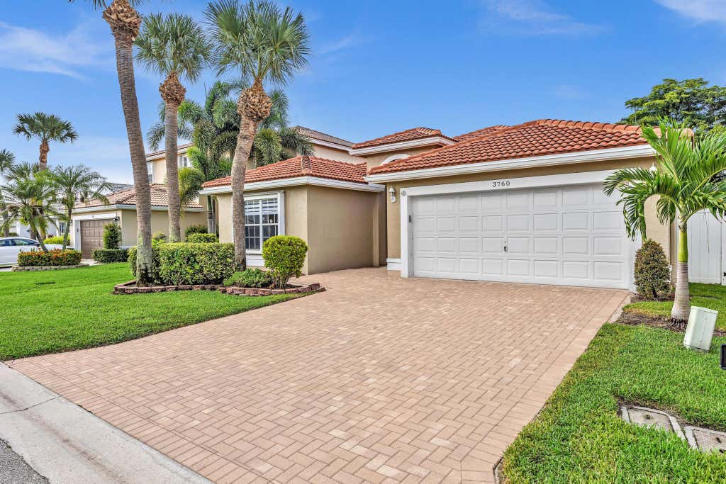 Photo of 3760 Newport Avenue, Boynton Beach, FL 33436 (MLS # B26064200)