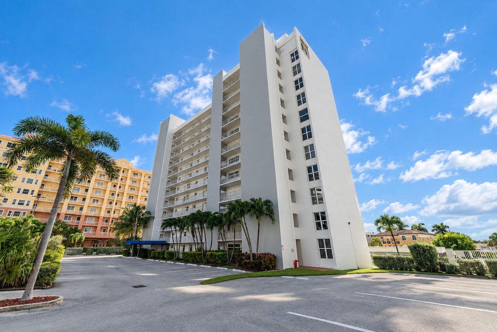 Photo of 1391 S Ocean Boulevard #805, Pompano Beach, FL 33062 (MLS # B26081382)