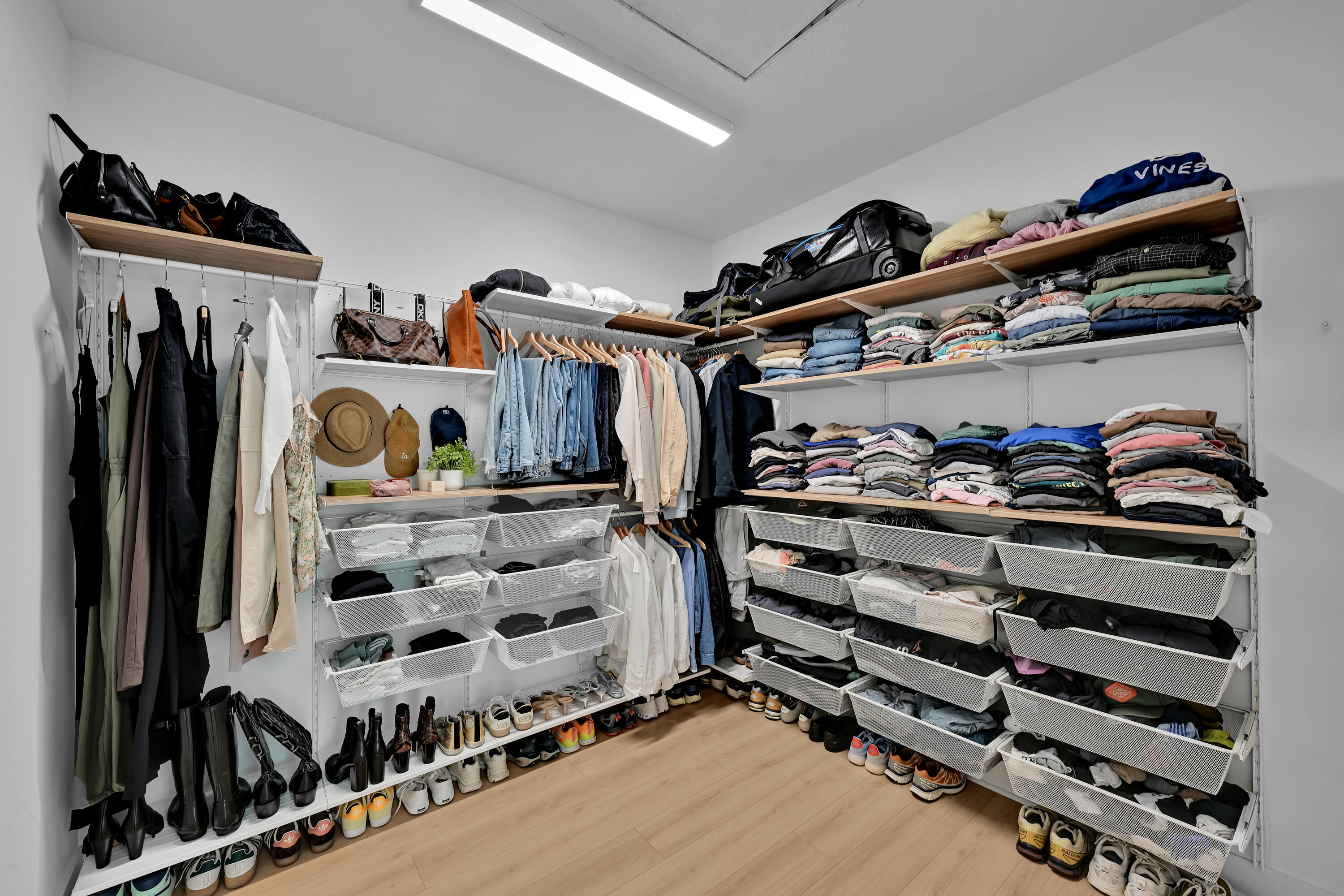 AVENIR SITE PLAN 1 POD - Residential Lease