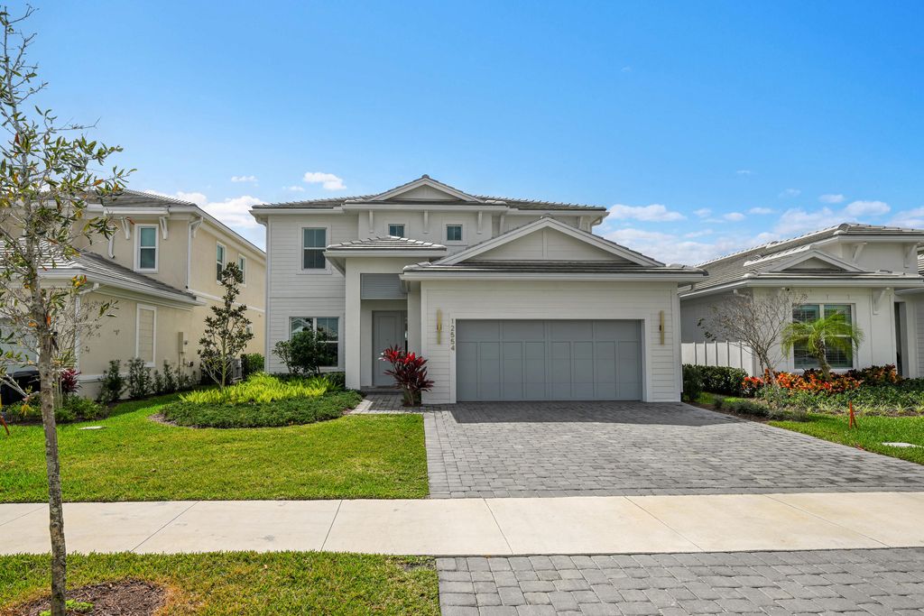 Photo of 12554 Nautilus Circle, Palm Beach Gardens, FL 33412 (MLS # B26006814)