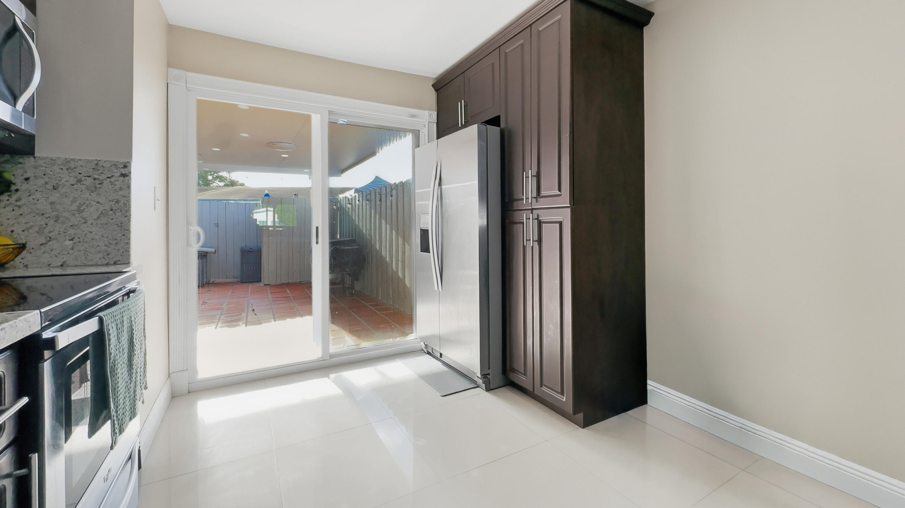 VISTA VERDE TOWNHOUSE SEC E - Residential