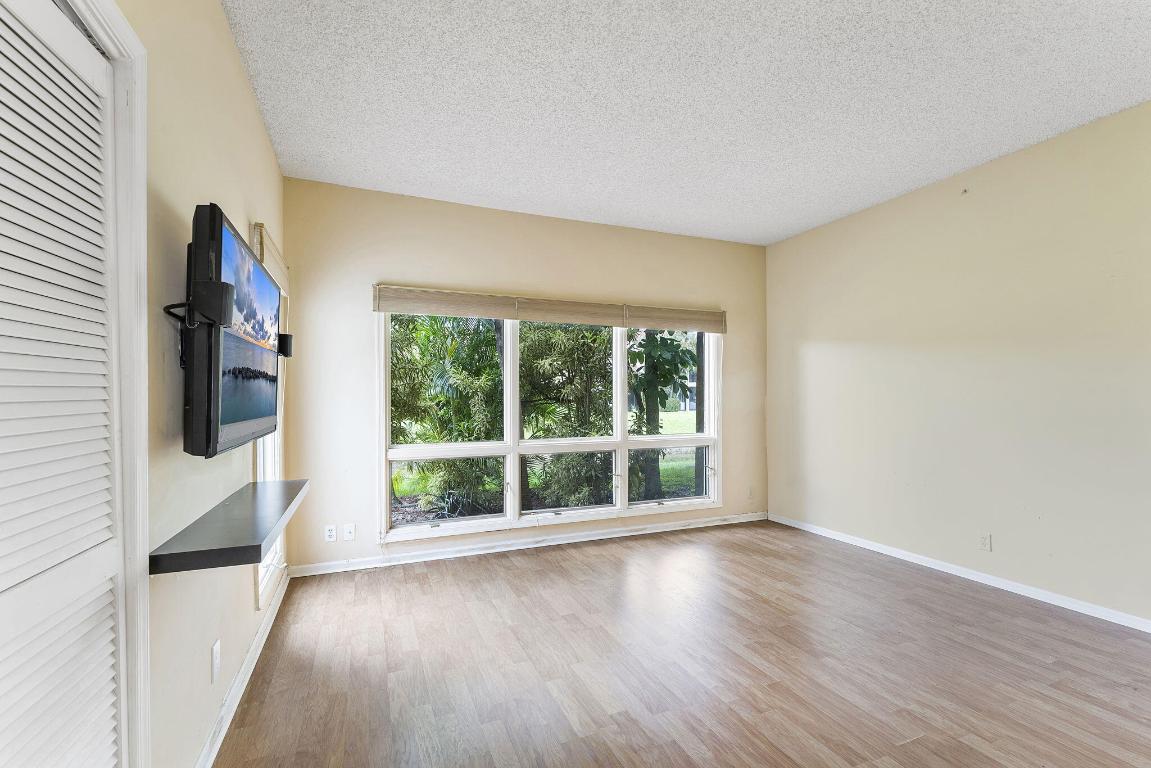 EL VIENTO AT BOCA POINTE CONDO NOS I AND II DECLS - Residential