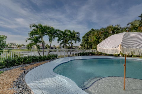 Tiny photo for 11910 Osprey Point Circle, Wellington, FL 33449 (MLS # B26067744)