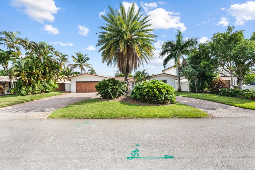 Photo of 2011 NE 55TH Street, Fort Lauderdale, FL 33308 (MLS # B26053557)