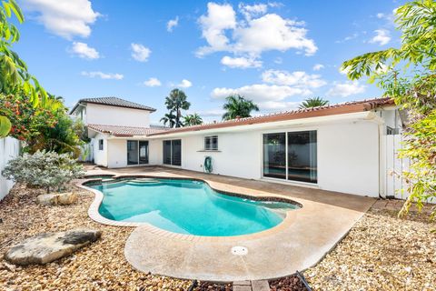 Tiny photo for 2011 NE 55TH Street, Fort Lauderdale, FL 33308 (MLS # B26053557)