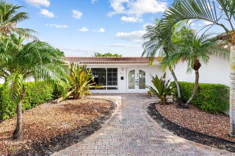 Tiny photo for 2011 NE 55TH Street, Fort Lauderdale, FL 33308 (MLS # B26053557)