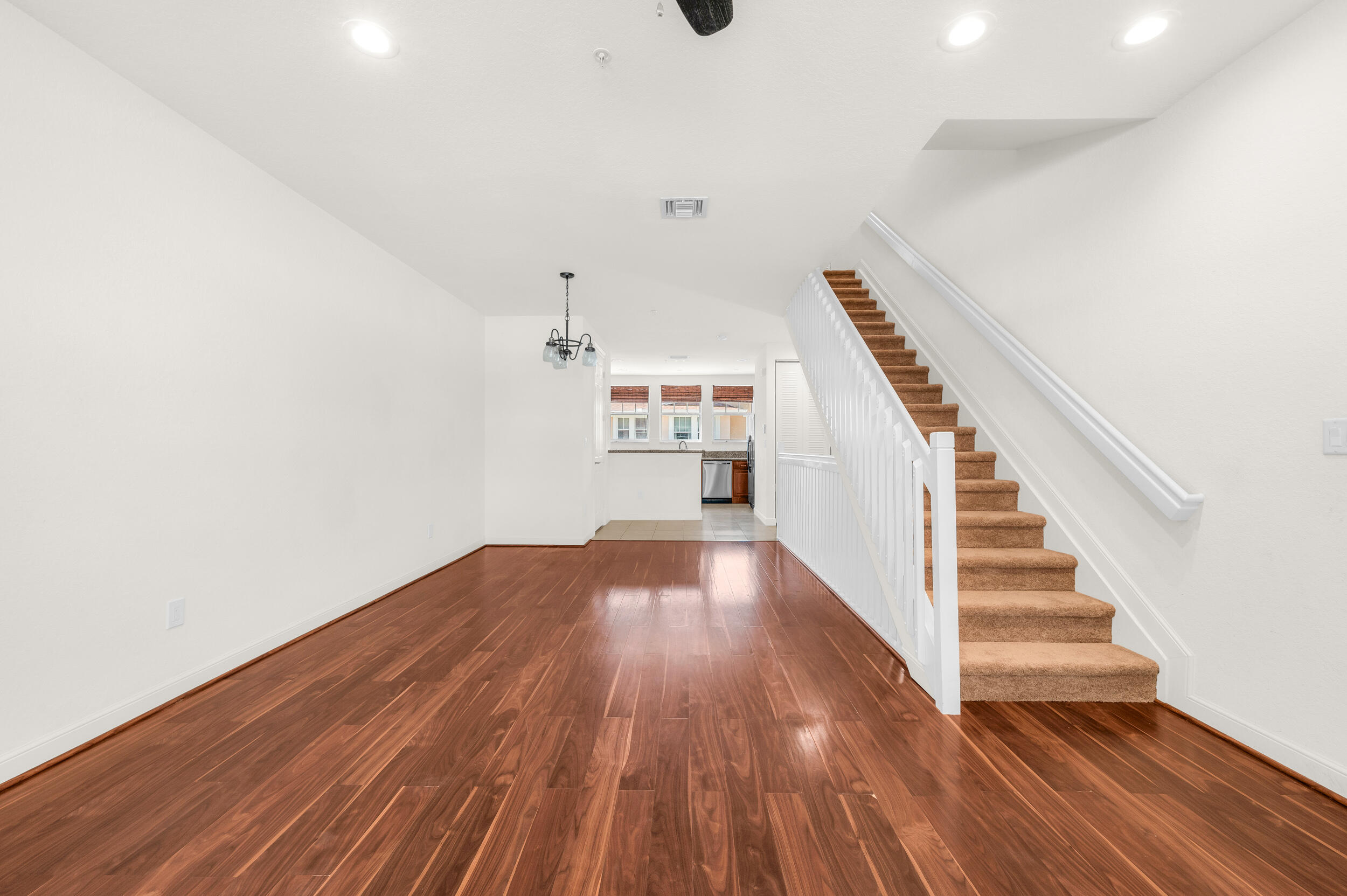 Cityside Condo - Residential