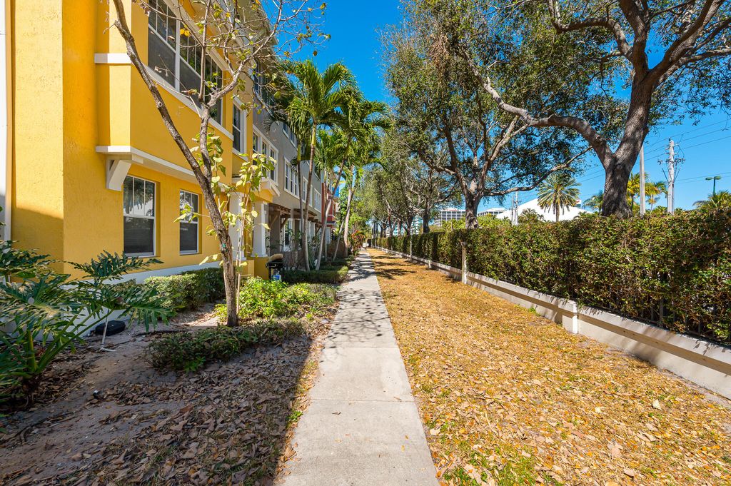 Photo of 960 Millbrae 3 Court #3, West Palm Beach, FL 33401 (MLS # R11167130)