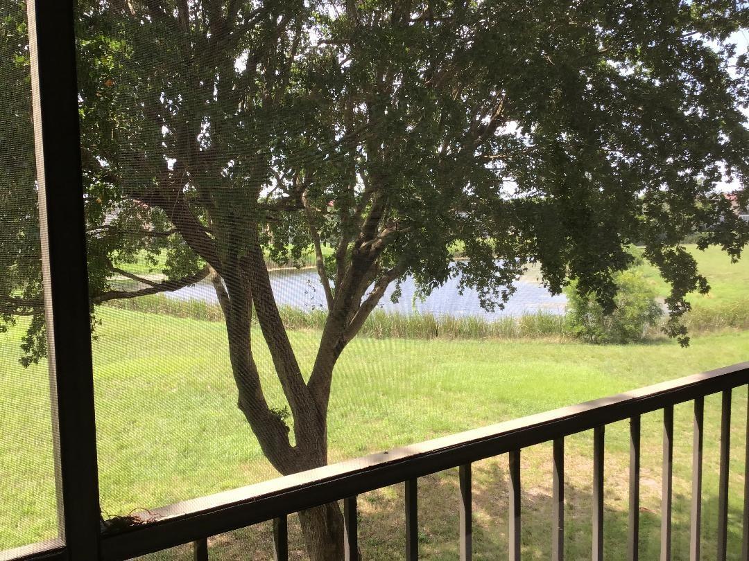 PALM LAKES - Residential