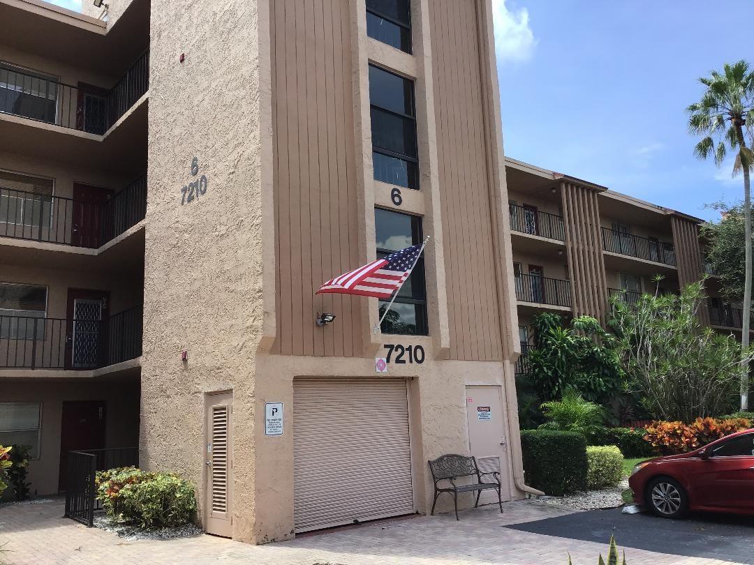 PALM LAKES - Residential