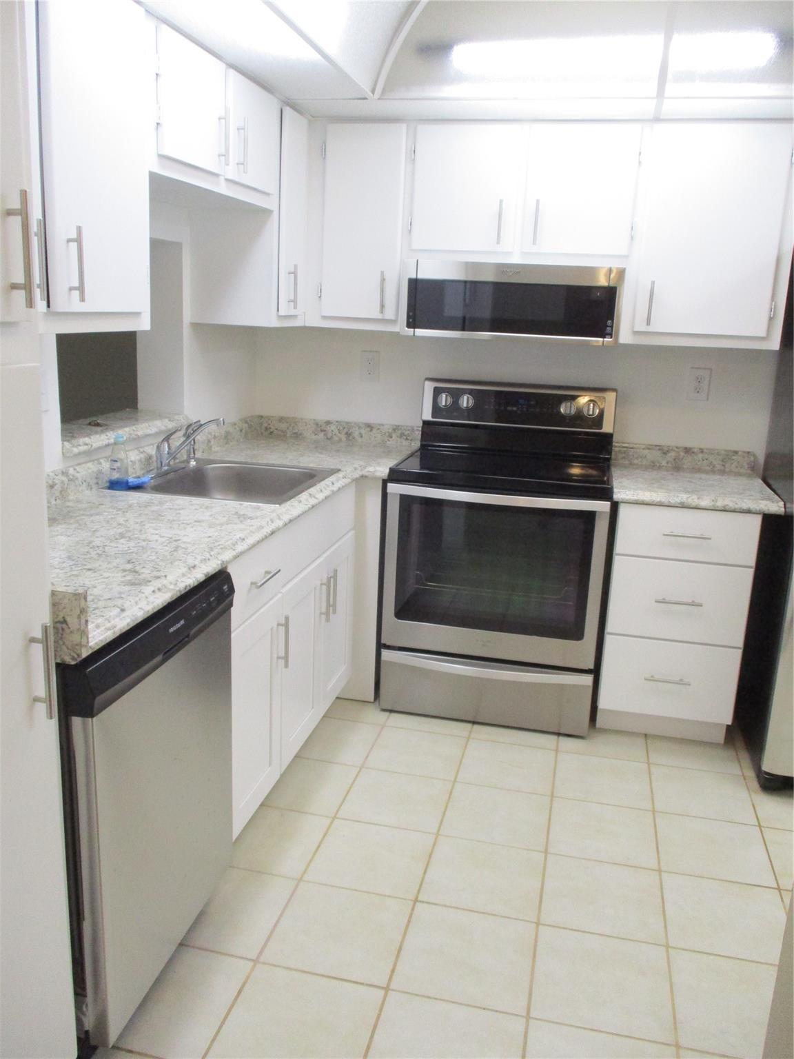 CONCORD VILLAGE - Residential Lease