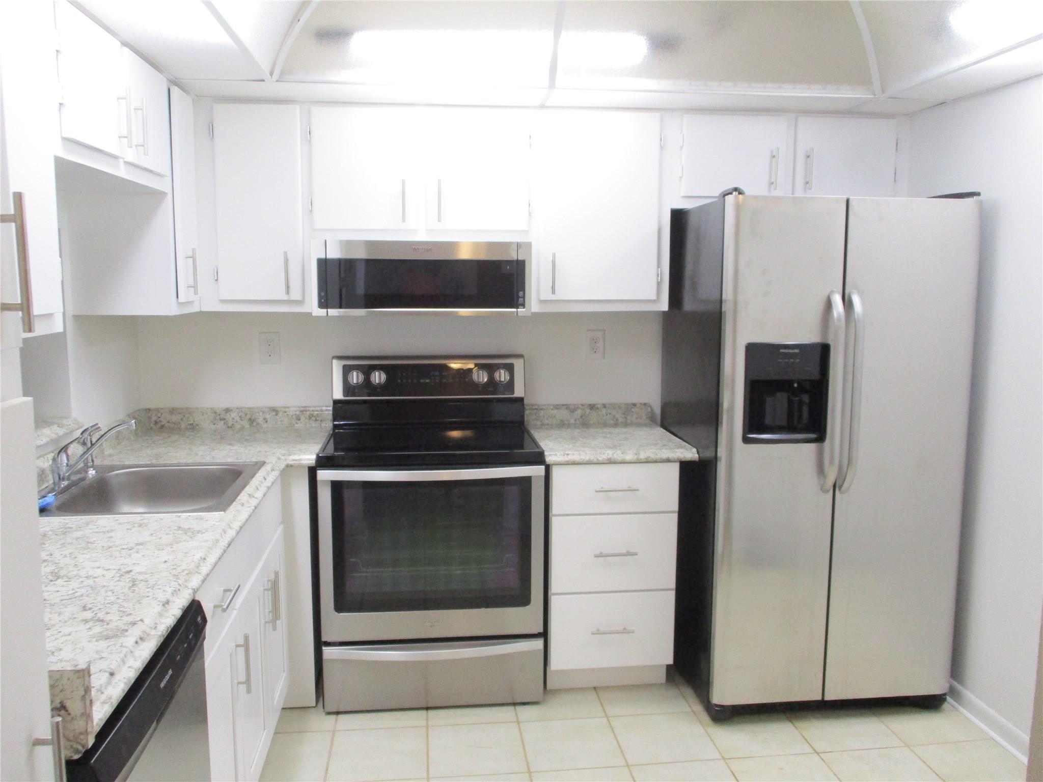 CONCORD VILLAGE - Residential Lease