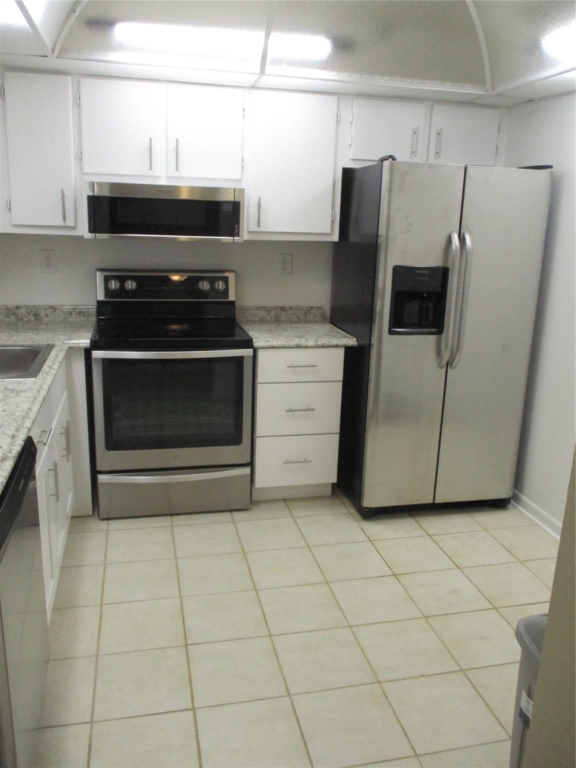 CONCORD VILLAGE - Residential Lease