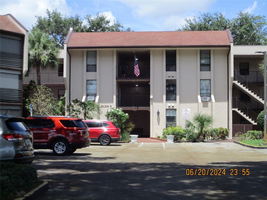READY FOR OCCUPANCY**ALL AGES WELCOME**FRESHLY PAINTED** LARGE 2/2 "CORNER" D MODEL WITH EAT IN KITCHEN**SS APPLIANCES AND BUILT IN MICRO**NEW COUNTERTOPS & CABINETS**TILE**LAMINATE FLOORS AND NEW CARPET IN BEDROOMS**NEW VANITIES AND TOILETS**HUGE PANTRY AND WALK IN CLOSETS **NEW A/C AND A LARGE SCREENED PATIO!!!! **BASIC CABLE**WATER & PEST CONTROL INCLUDED.!!! 
EASY TO SHOW!!!!