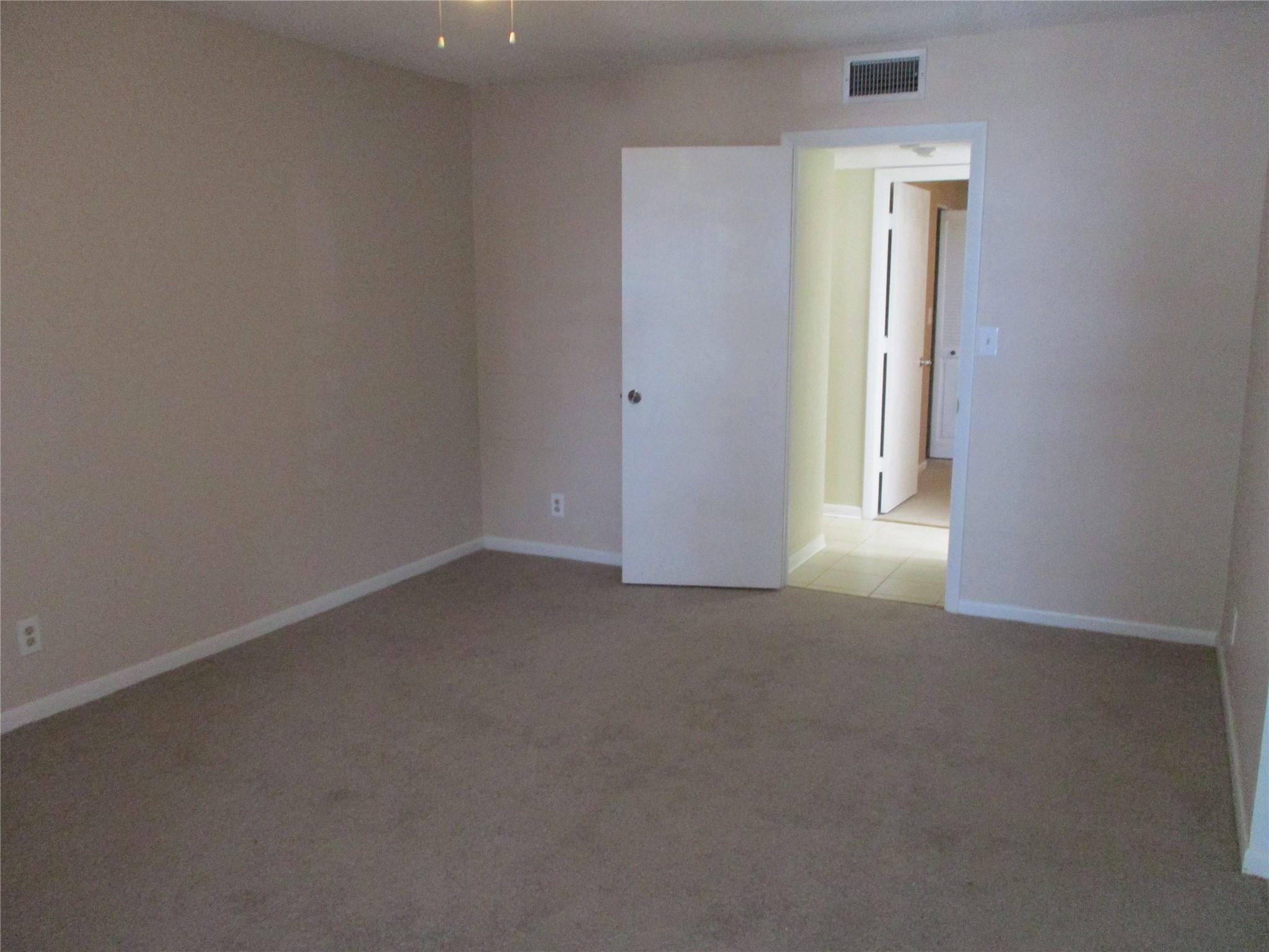 CONCORD VILLAGE - Residential Lease