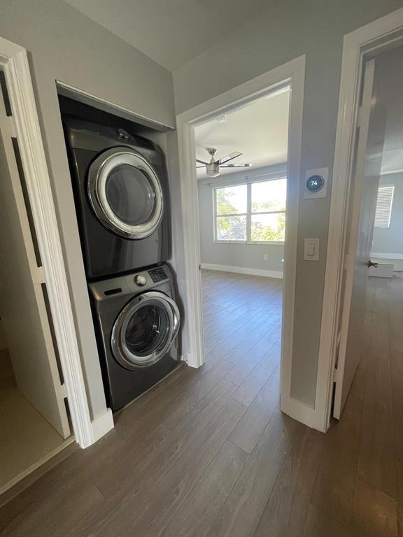 Crystal View Twnhms 3 - Residential Lease