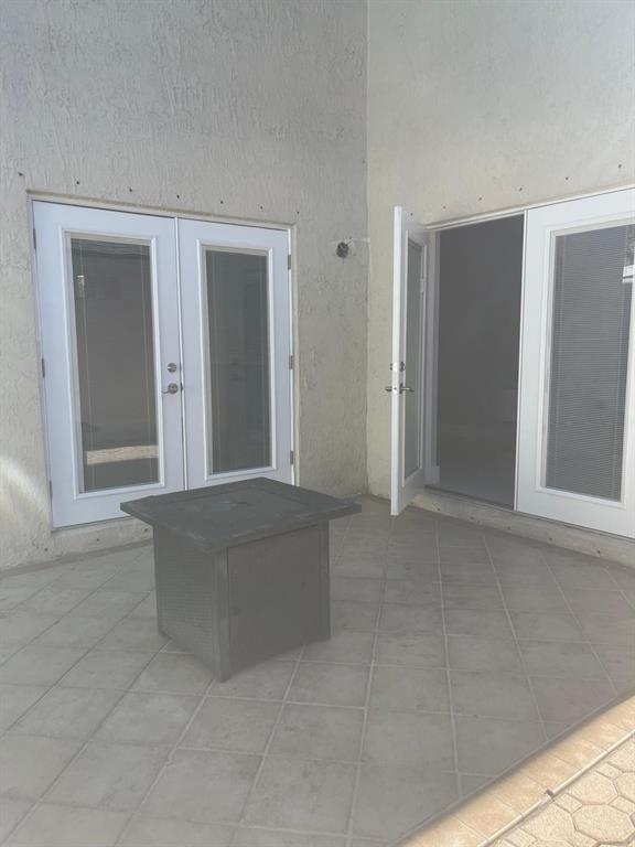 Crystal View Twnhms 3 - Residential Lease