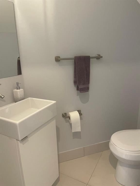 Crystal View Twnhms 3 - Residential Lease