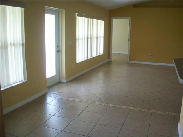 PORT ST LUCIE SECTION 9 - Residential Lease
