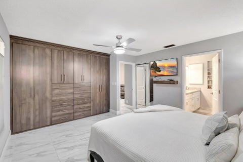 Tiny photo for 10927 DOLPHIN PALM Court #A, Boynton Beach, FL 33437 (MLS # B26069945)