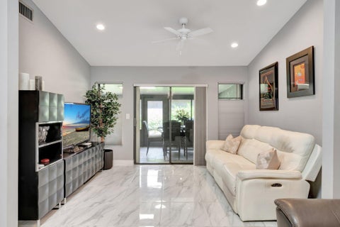 Tiny photo for 10927 DOLPHIN PALM Court #A, Boynton Beach, FL 33437 (MLS # B26069945)