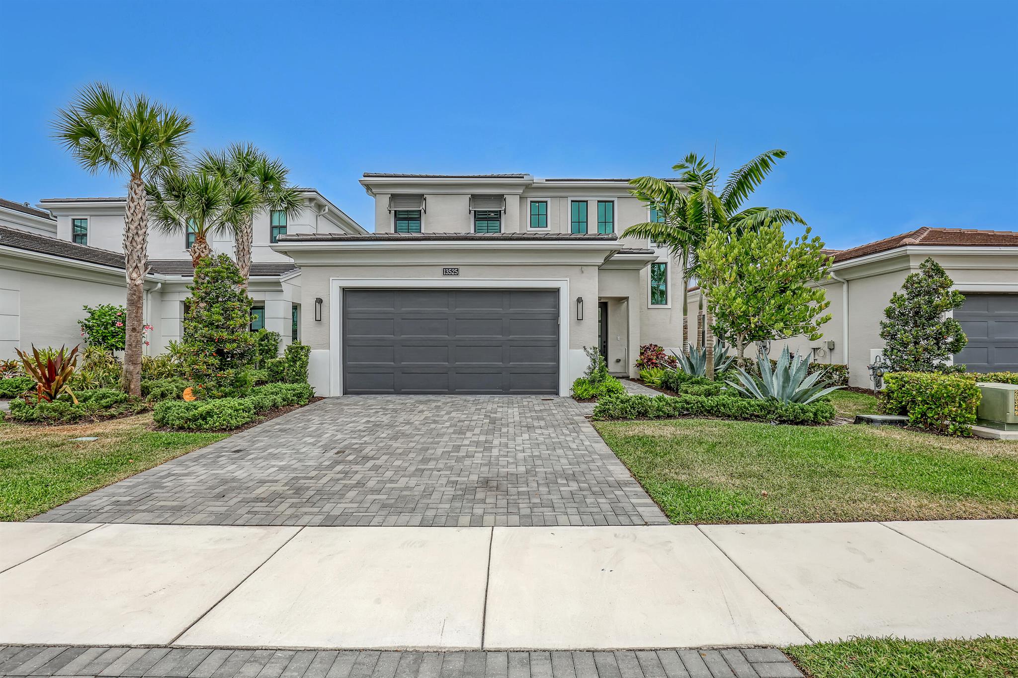 13525 Artisan Circle