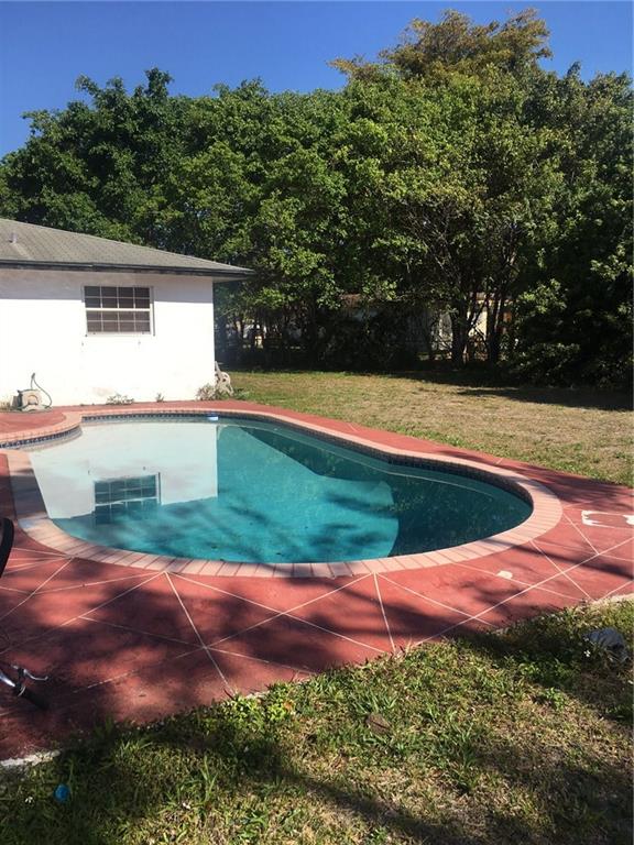 Plantation Park Seventh A - Residential Lease