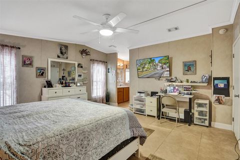 Mobile Home in Fort Lauderdale FL 2863 58th Mnr Mnr 12.jpg