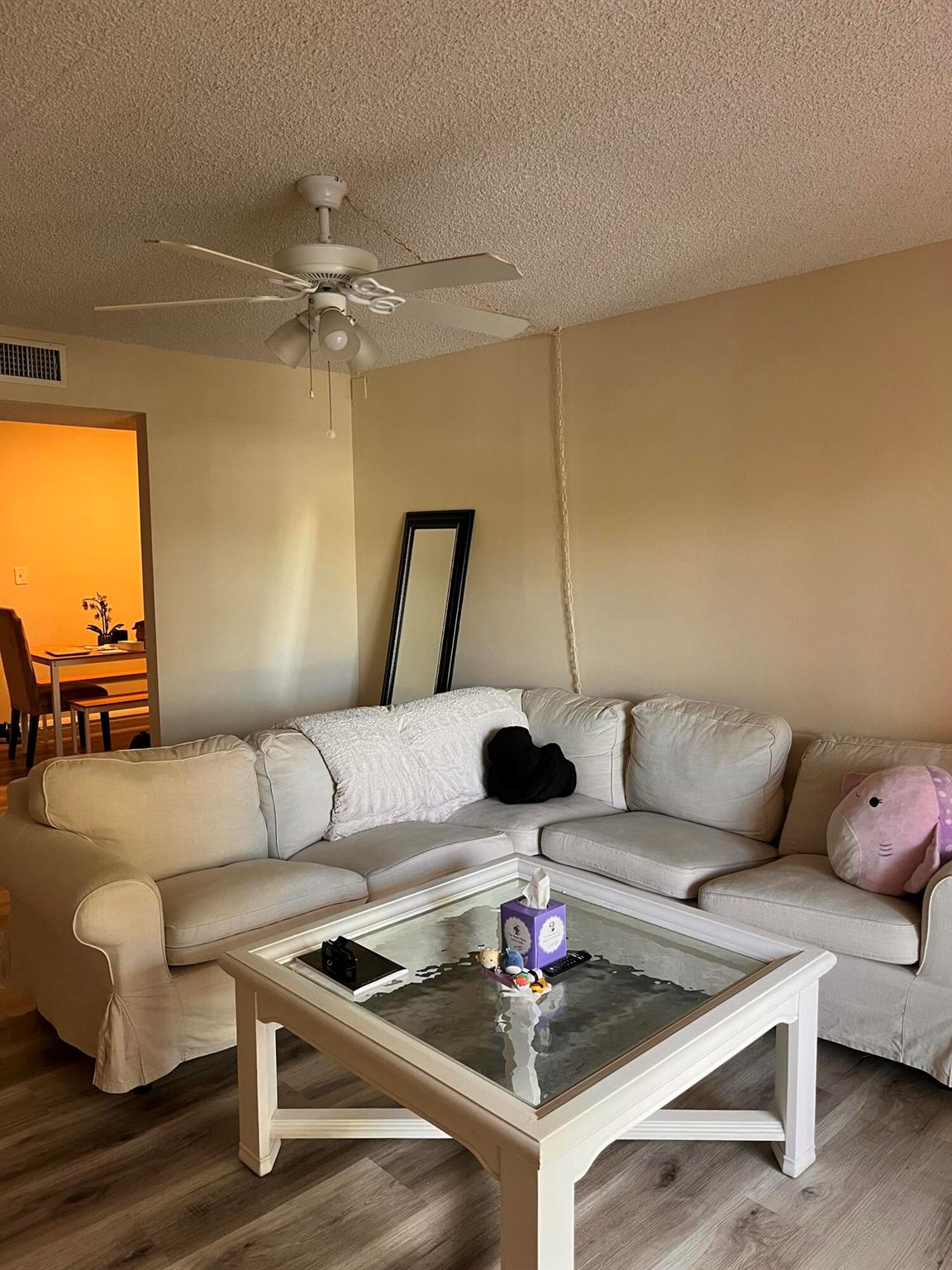 CASA DEL RIO CONDO - Residential Lease