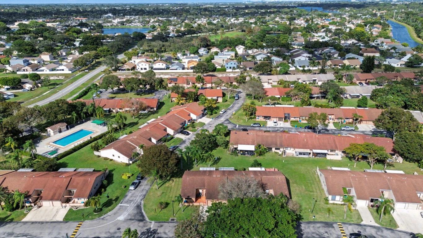 BOYNTON LAKES 3-B - Residential