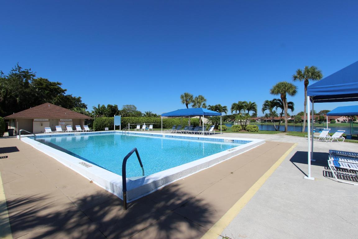 BOYNTON LAKES 3-B - Residential