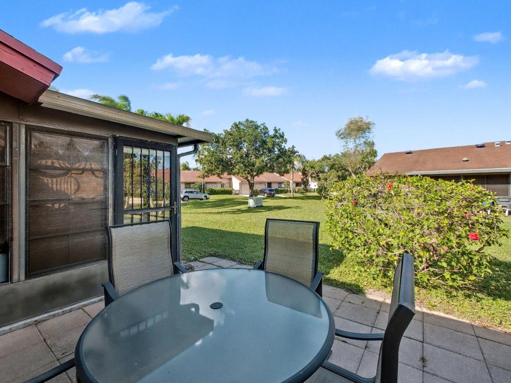 BOYNTON LAKES 3-B - Residential