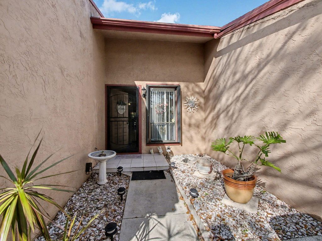Photo of 20 Walcott Drive, Boynton Beach, FL 33426 (MLS # R11156866)