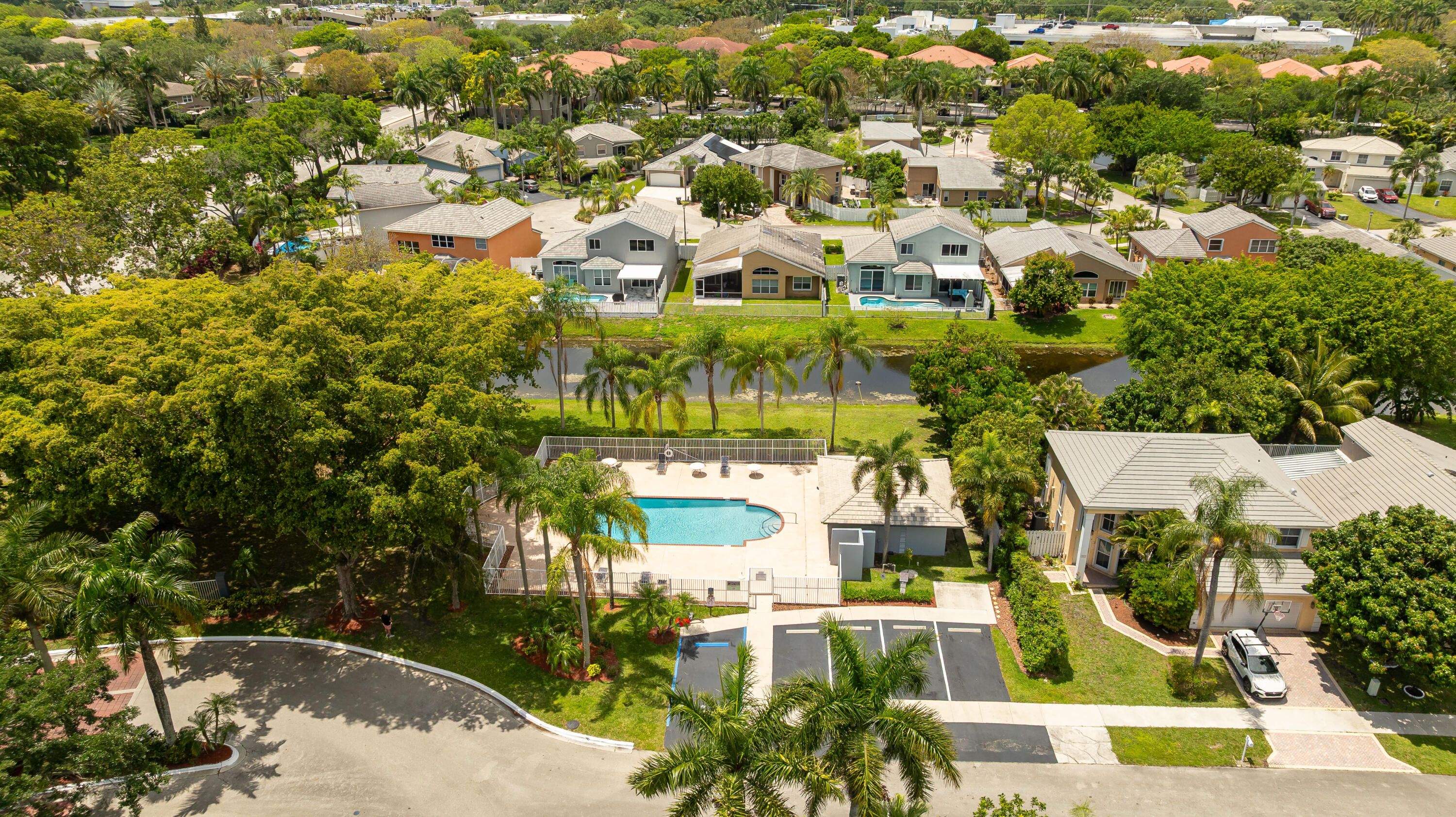 Lauren's Turn - Residential