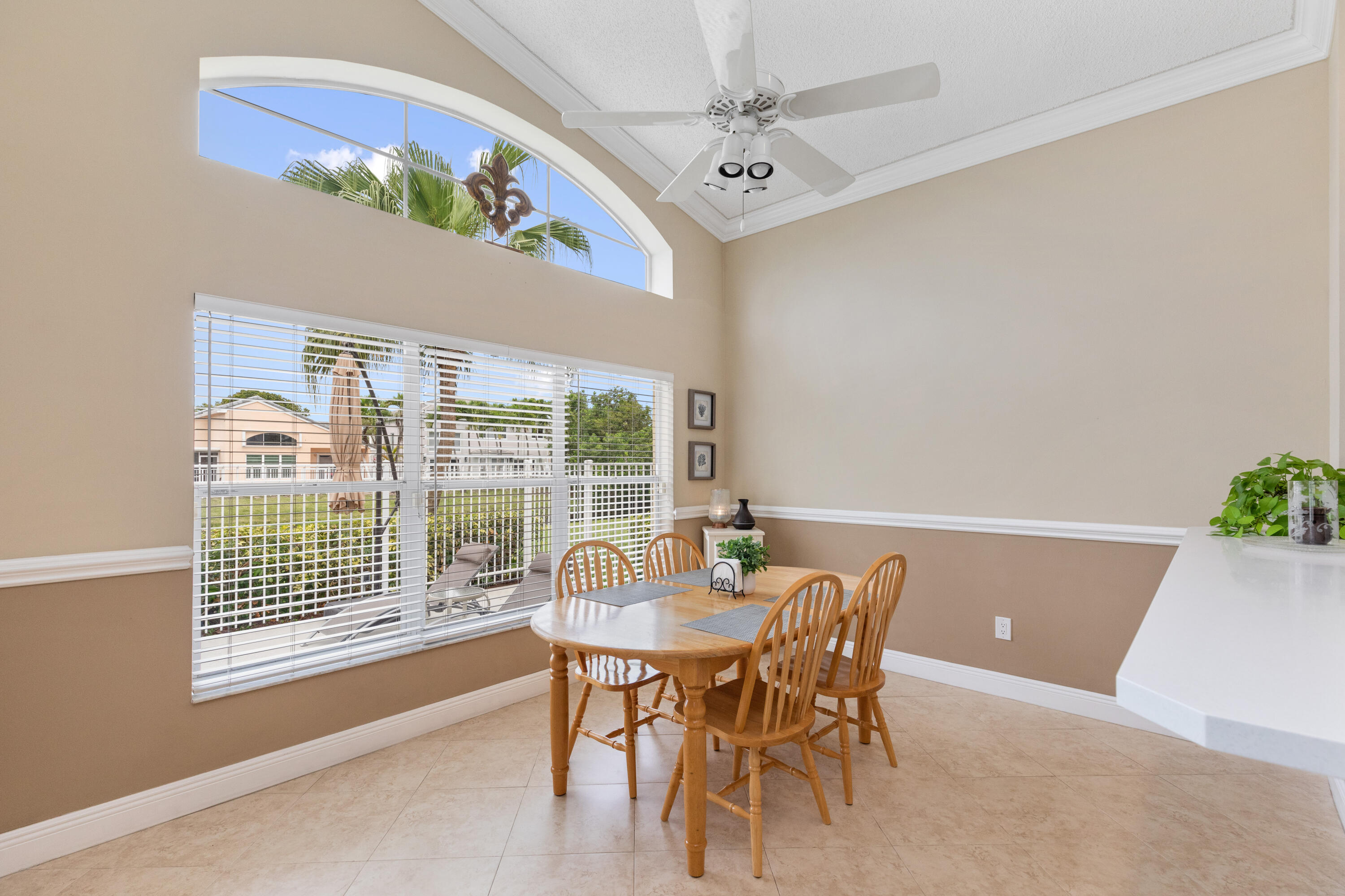 Lauren's Turn - Residential