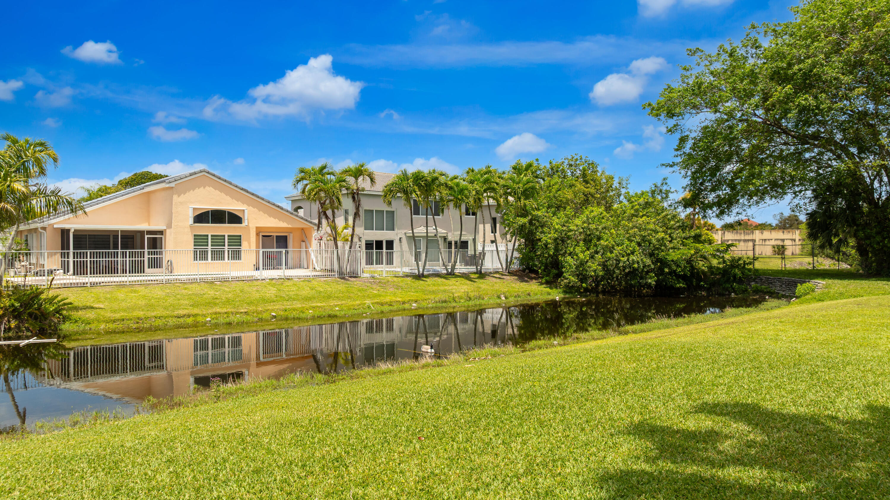 Lauren's Turn - Residential