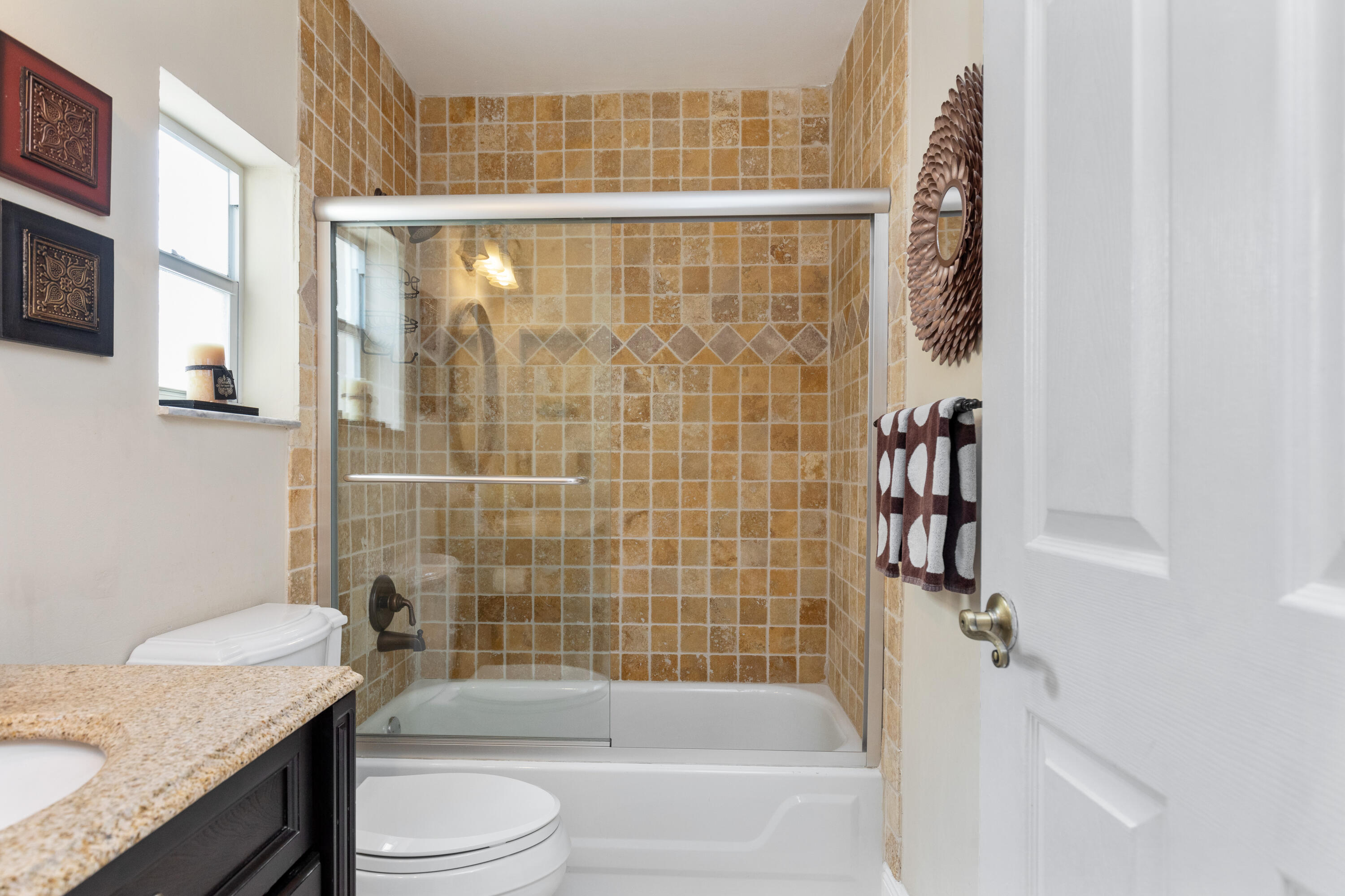 Lauren's Turn - Residential