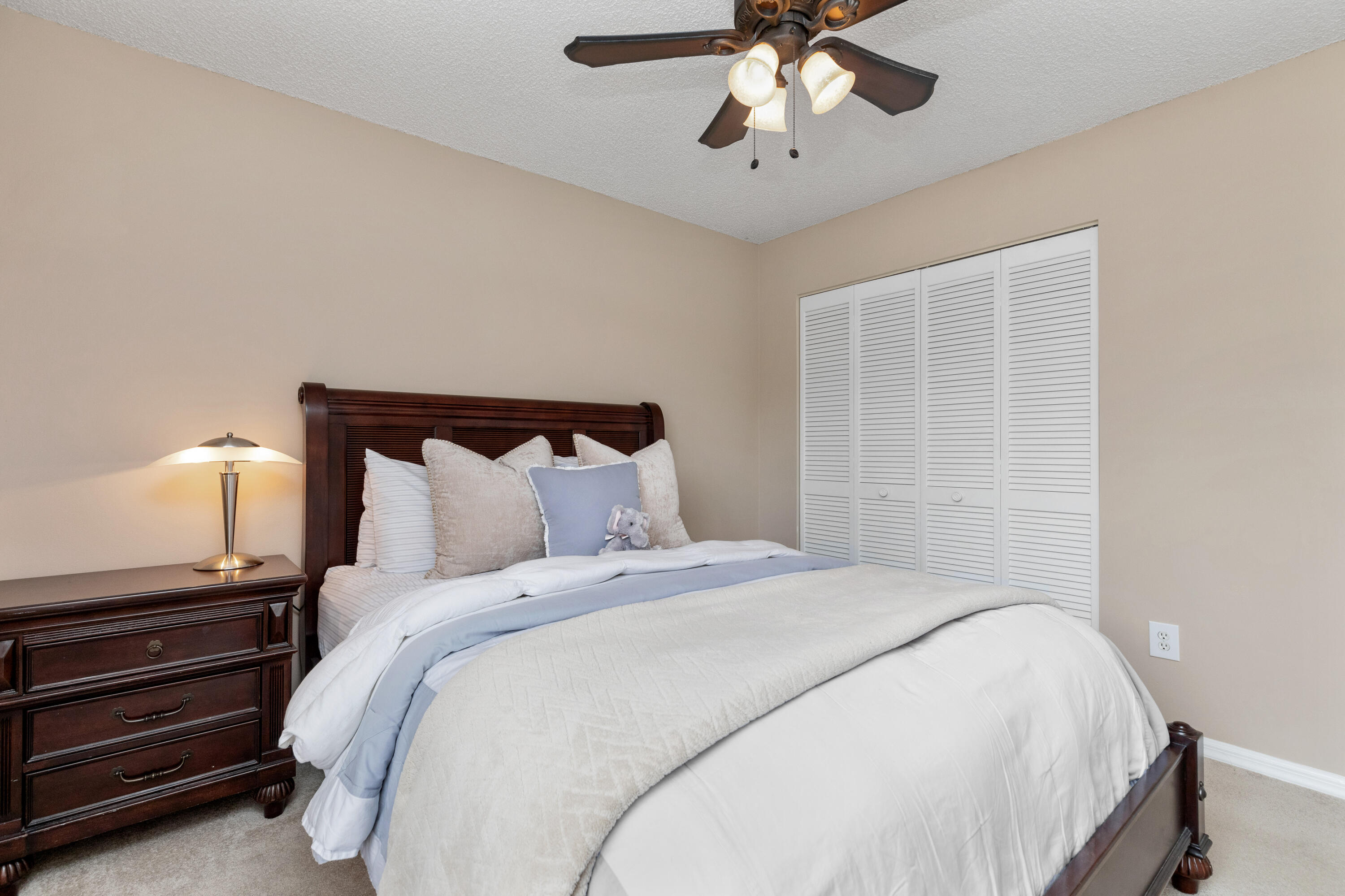 Lauren's Turn - Residential