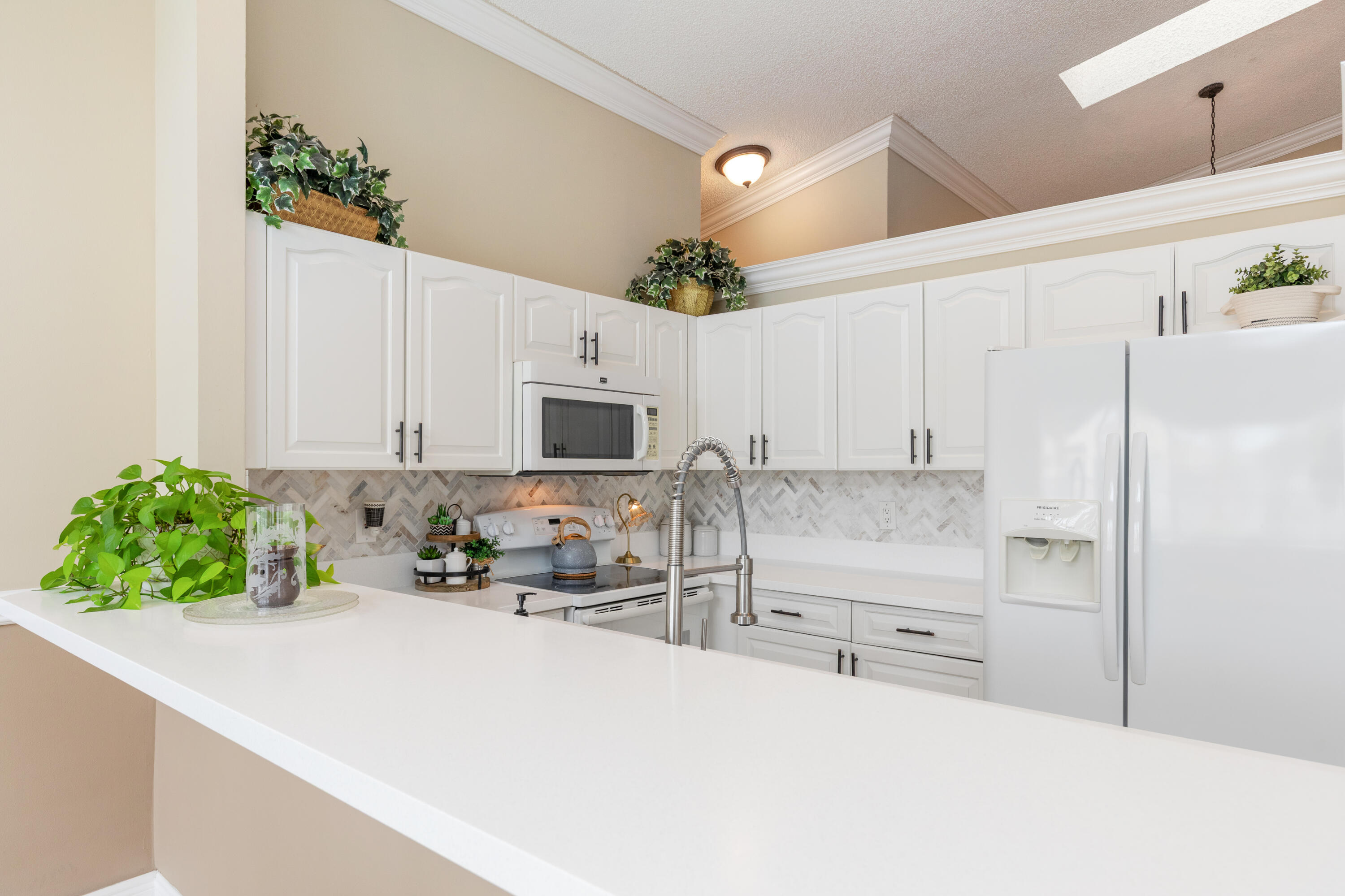 Lauren's Turn - Residential