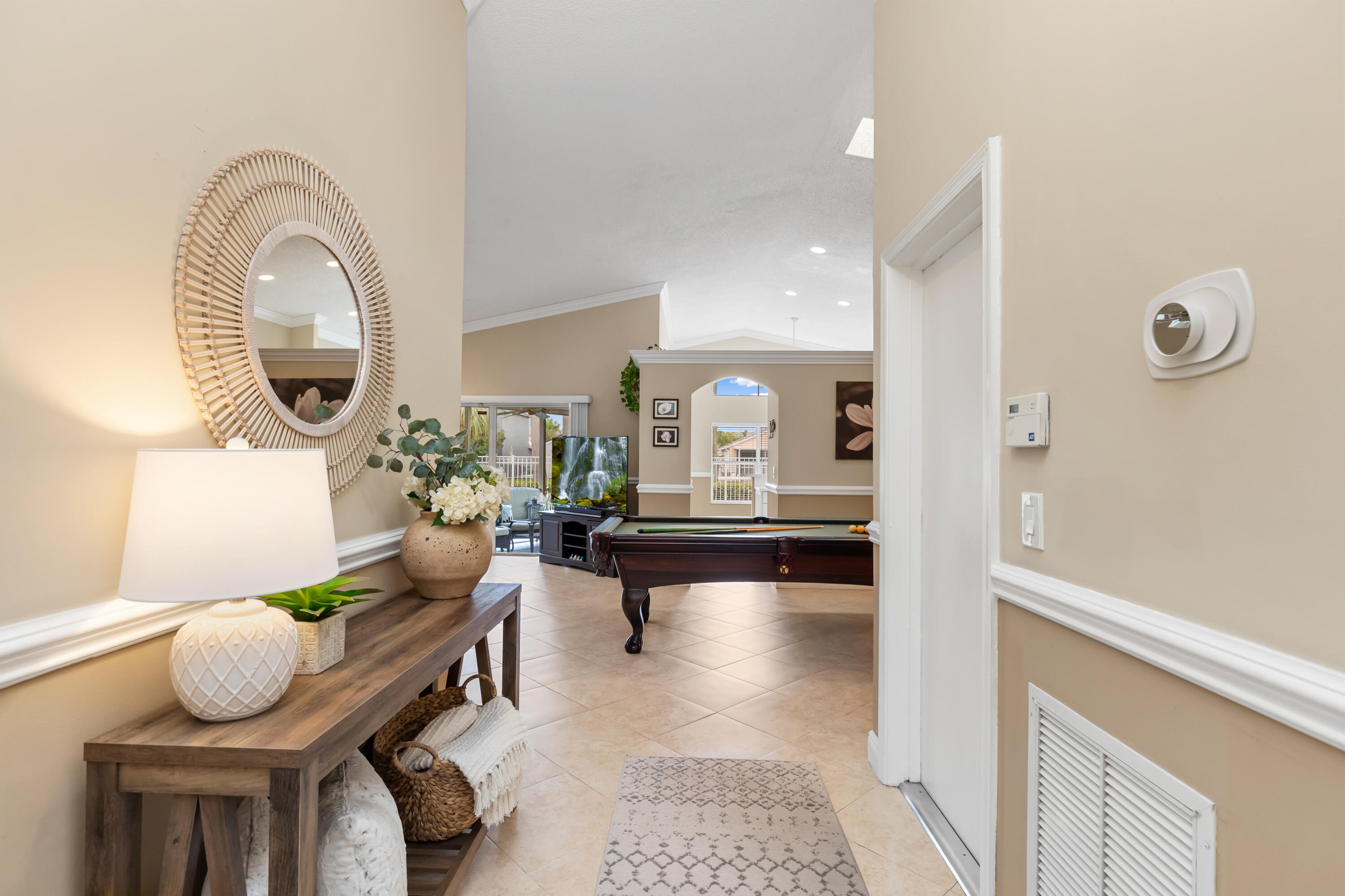 Lauren's Turn - Residential