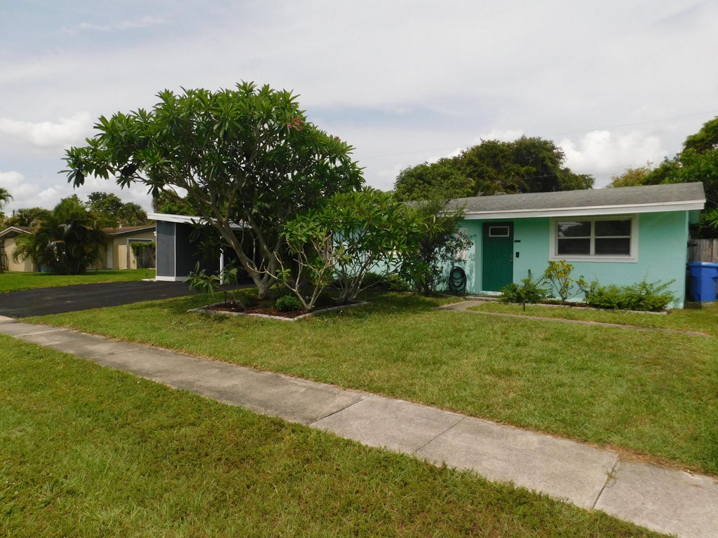 Photo of 749 Camellia Drive, Royal Palm Beach, FL 33411 (MLS # B26048055)