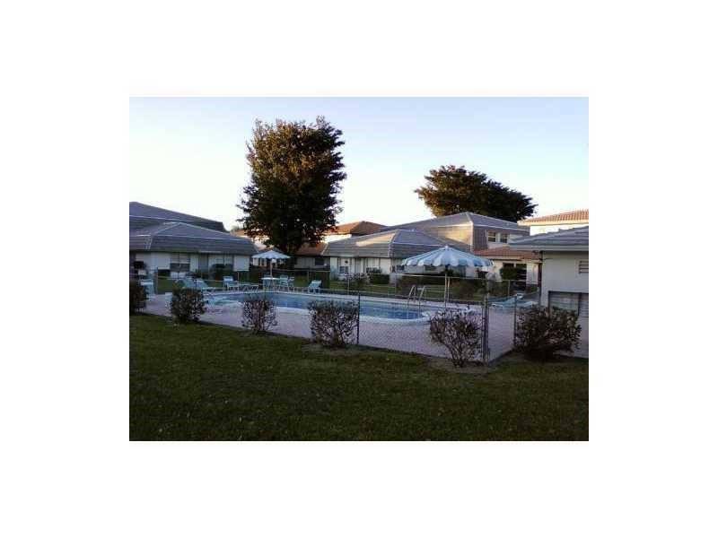 FOREST VILLAS TOWNHOMES - Residential Lease